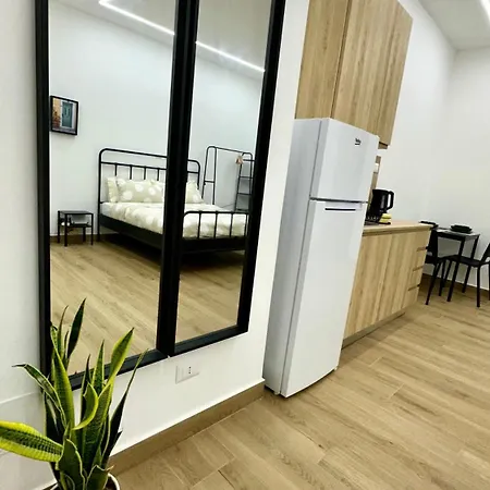 House דירה