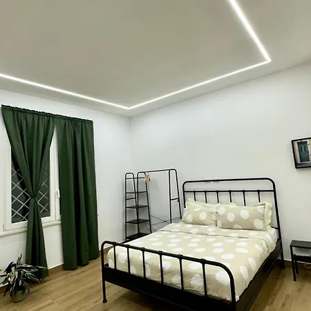 House פיומיצ'ינו